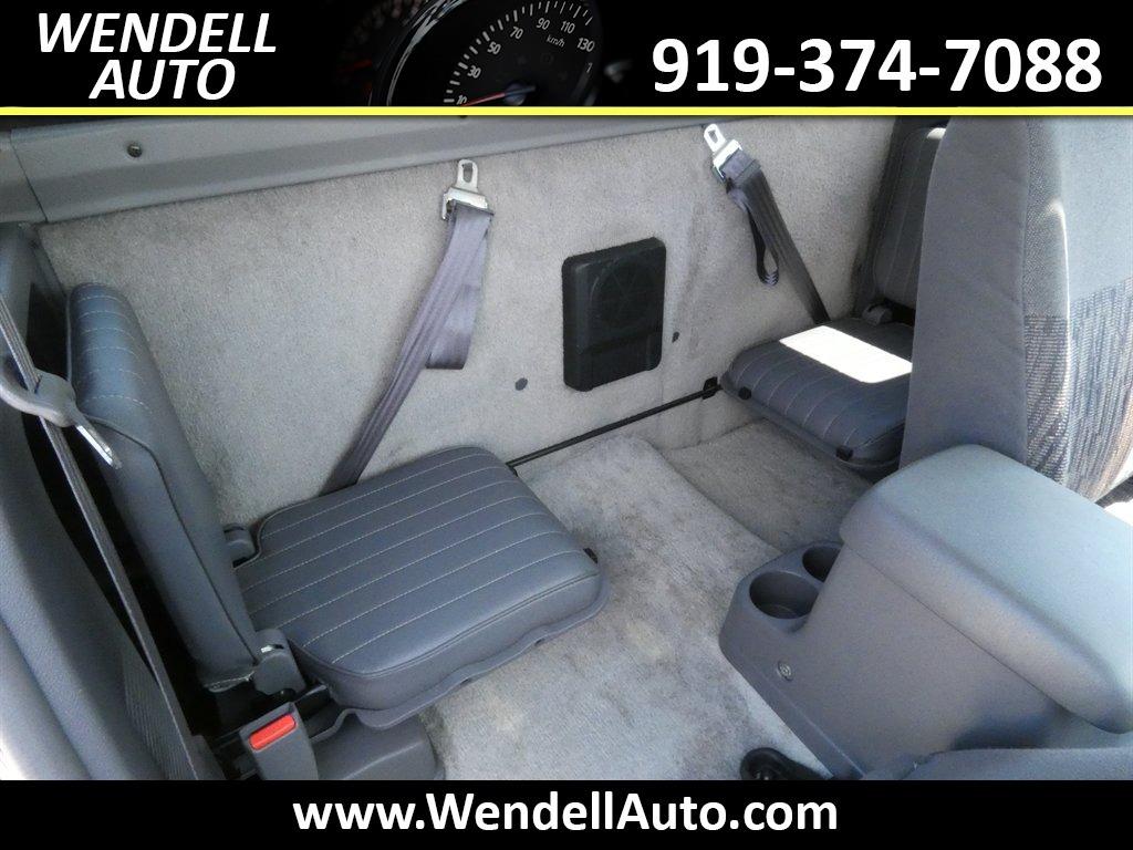 1999 Nissan Frontier - $15,965