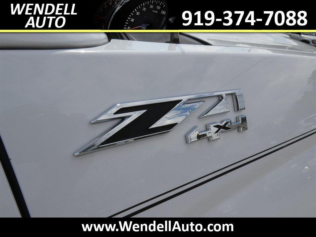 2014 Chevrolet Silverado - $16,865