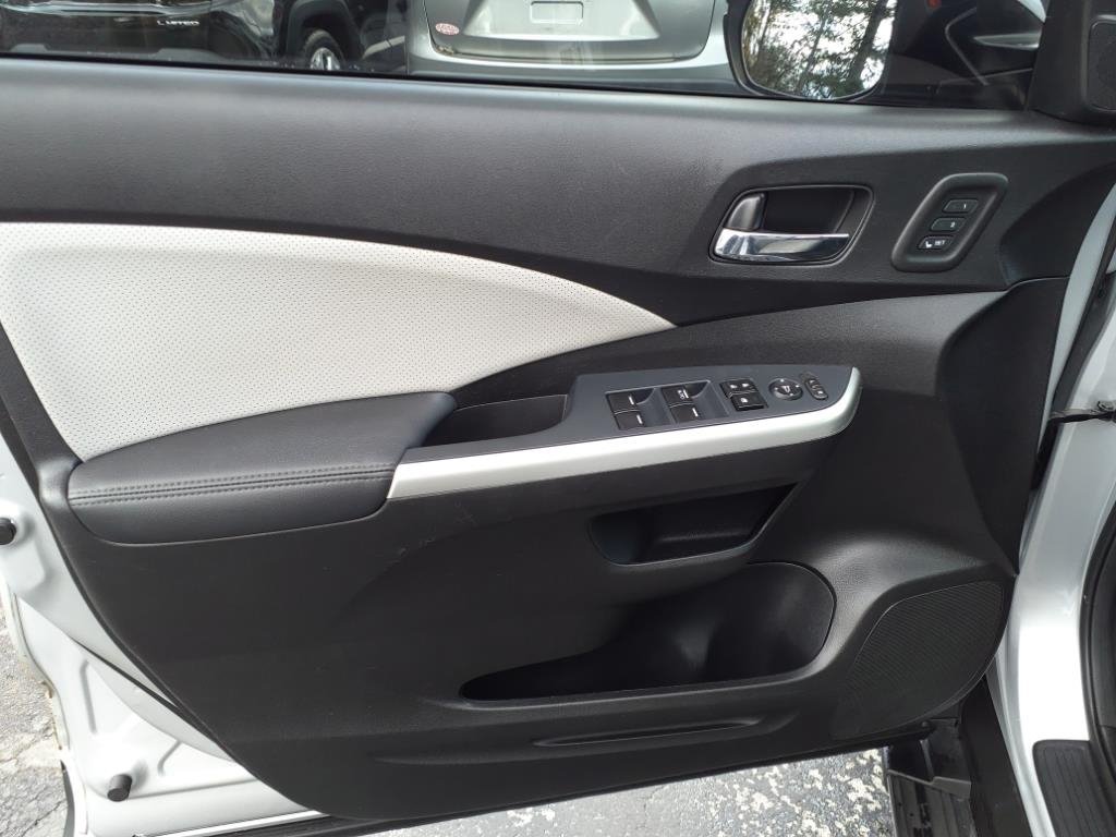 2015 Honda CR-V Touring photo
