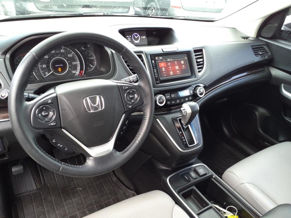 2015 Honda CR-V Touring photo