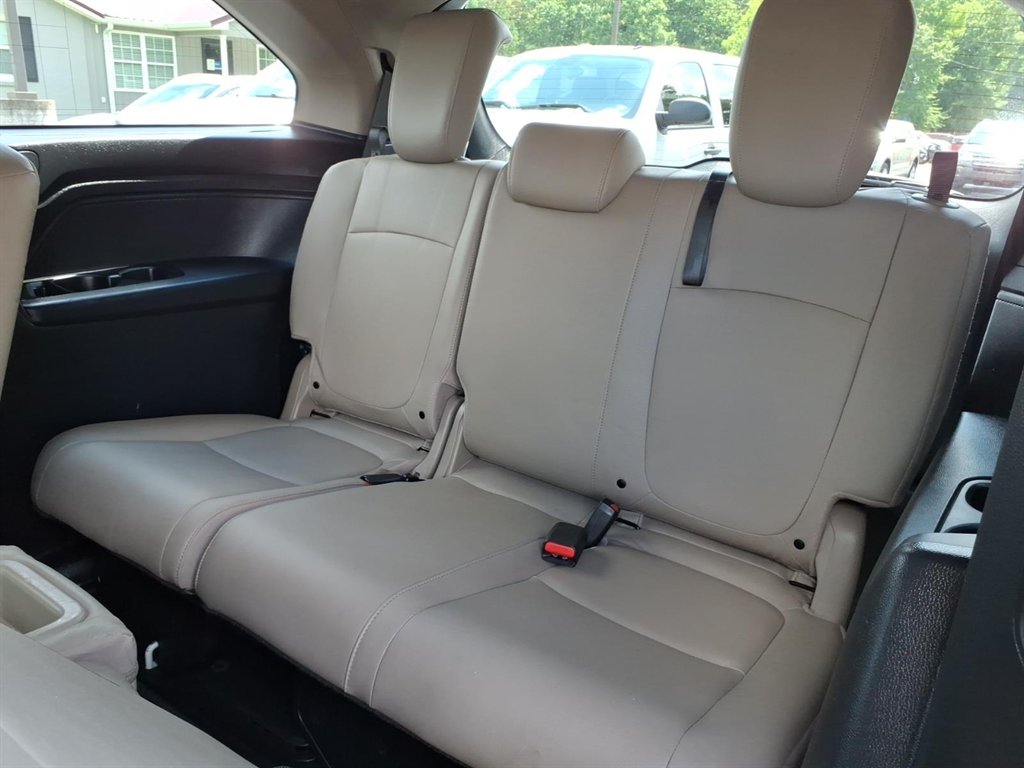 2020 Honda Odyssey - $25,995