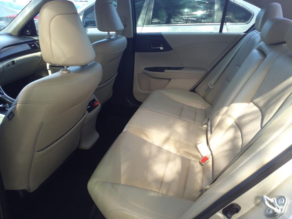 2015 Honda Accord EX-L photo