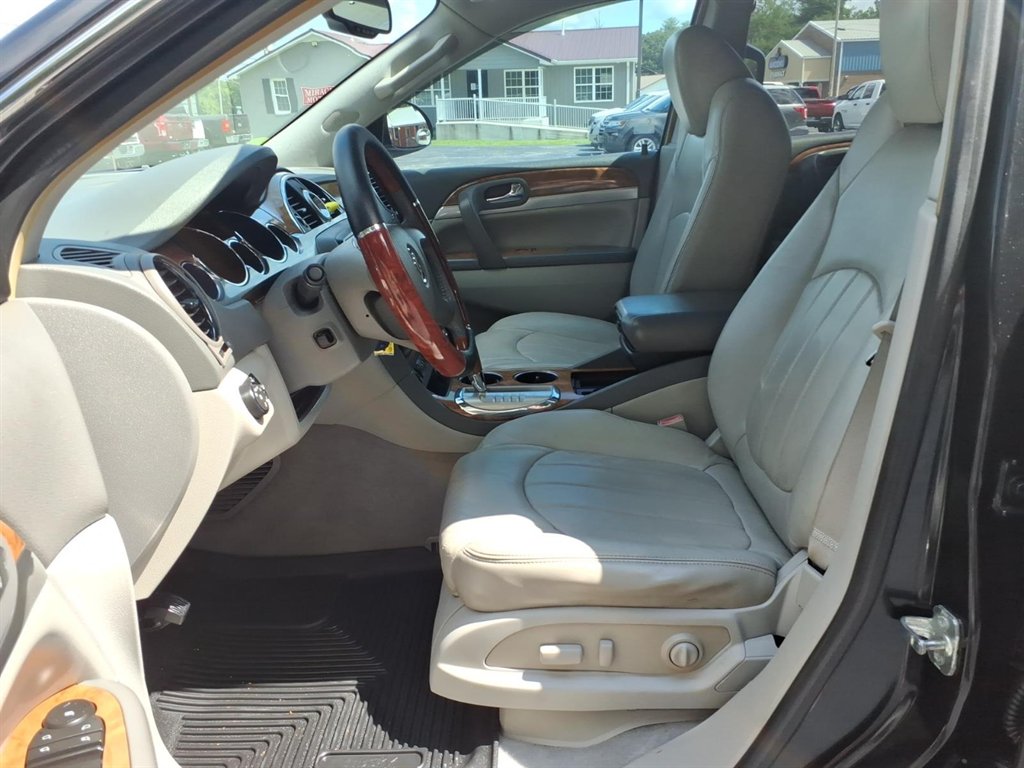 2010 Buick Enclave - $10,995