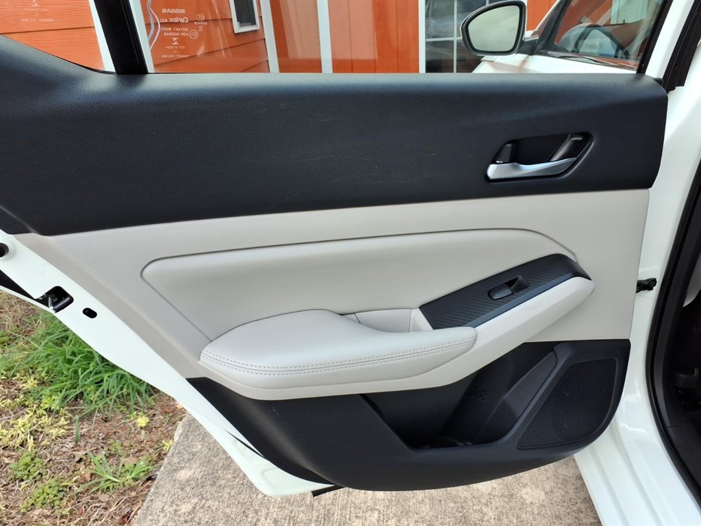 2020 Nissan Altima - $12,995