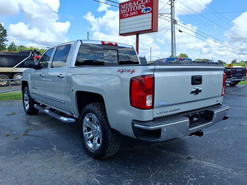 2016 Chevrolet Silverado - $22,995