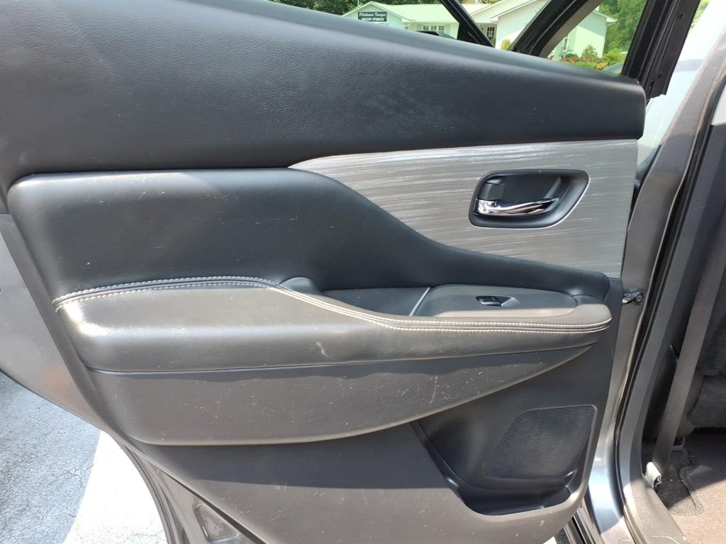 2017 Nissan Murano - $16,995