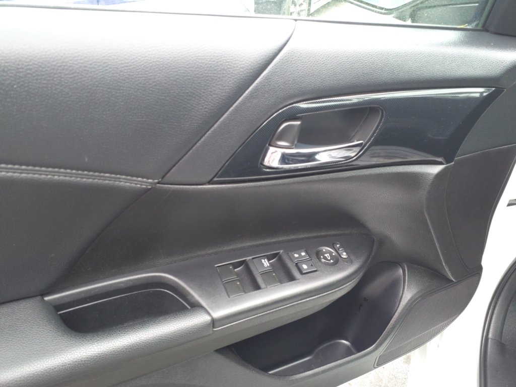 2014 Honda Accord Sport photo