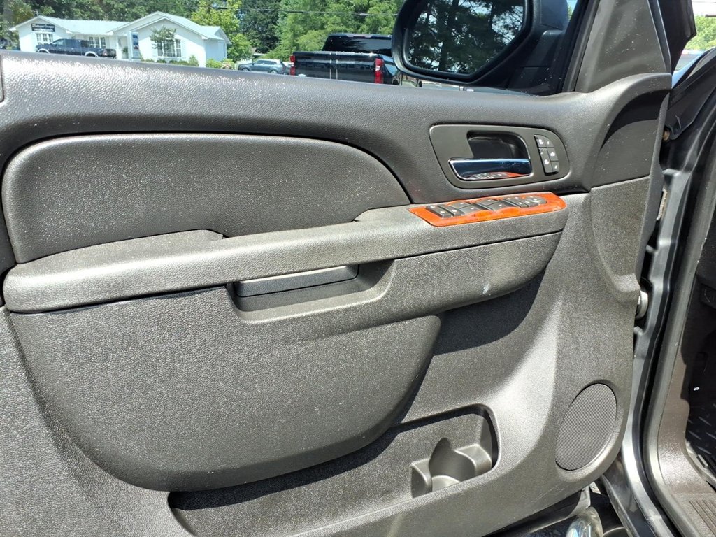 2010 Chevrolet Silverado - $15,995
