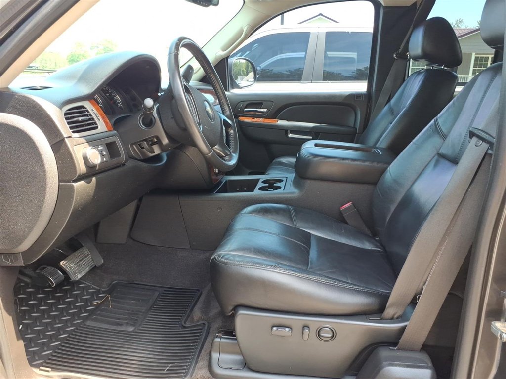 2010 Chevrolet Silverado - $15,995