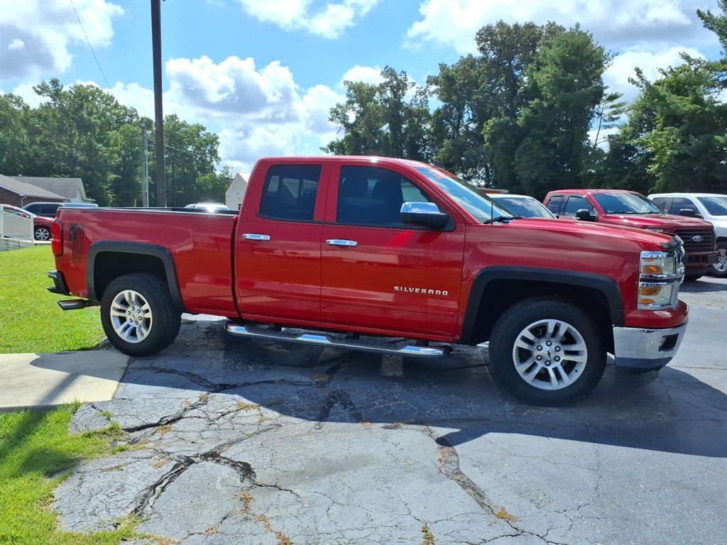 2015 Chevrolet Silverado - $16,995