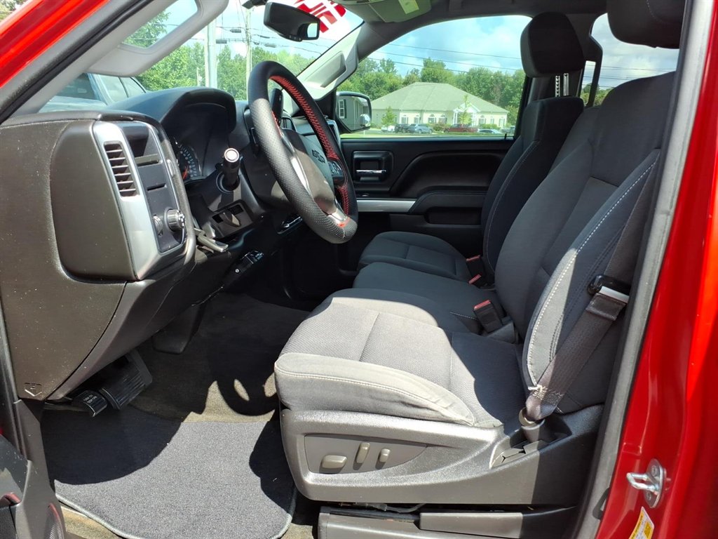 2015 Chevrolet Silverado - $16,995