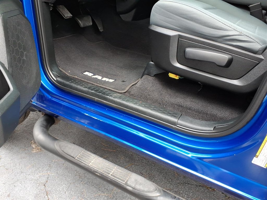 2018 Ram 1500 - $22,995
