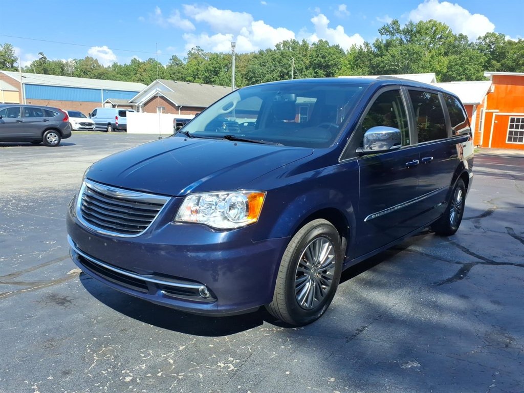 2014 Chrysler Town And Country