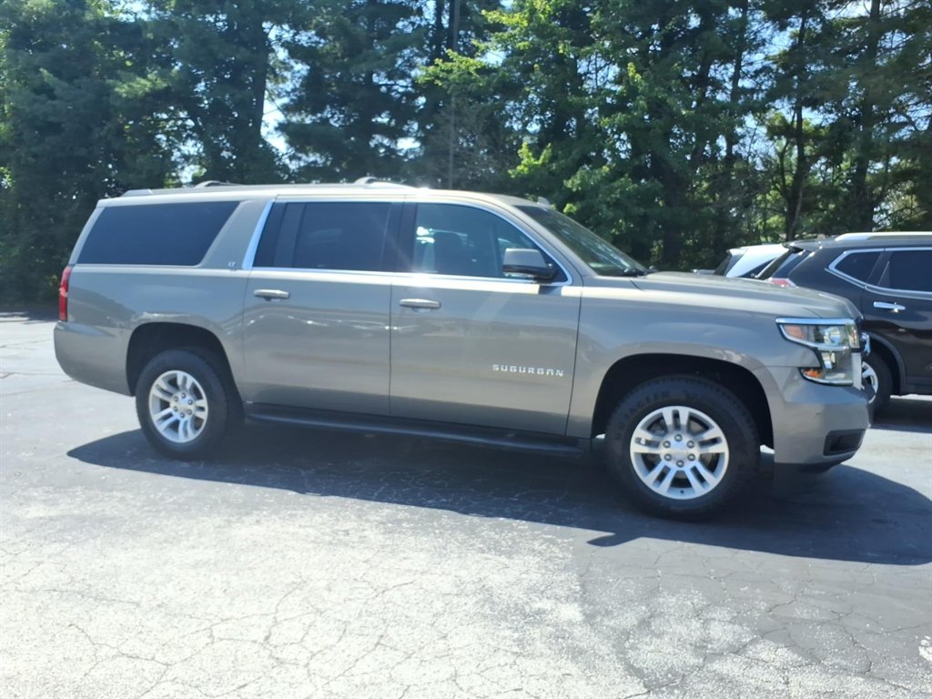 2018 Chevrolet Suburban - $23,995