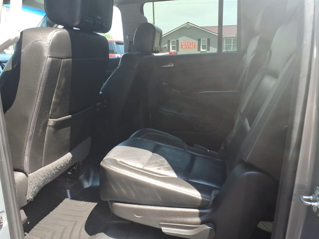 2018 Chevrolet Suburban - $23,995