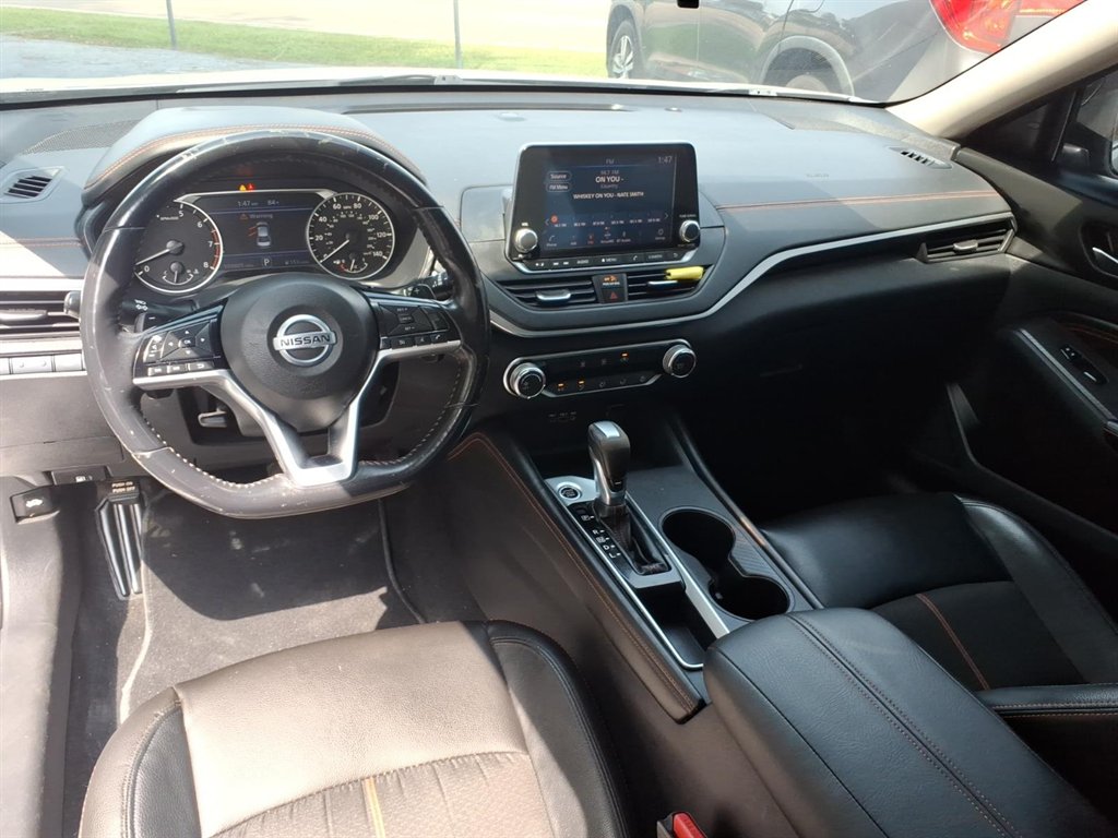 2019 Nissan Altima - $11,995