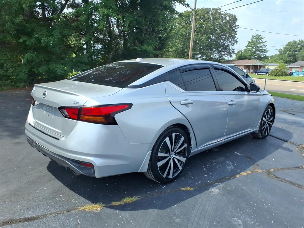 2019 Nissan Altima - $11,995