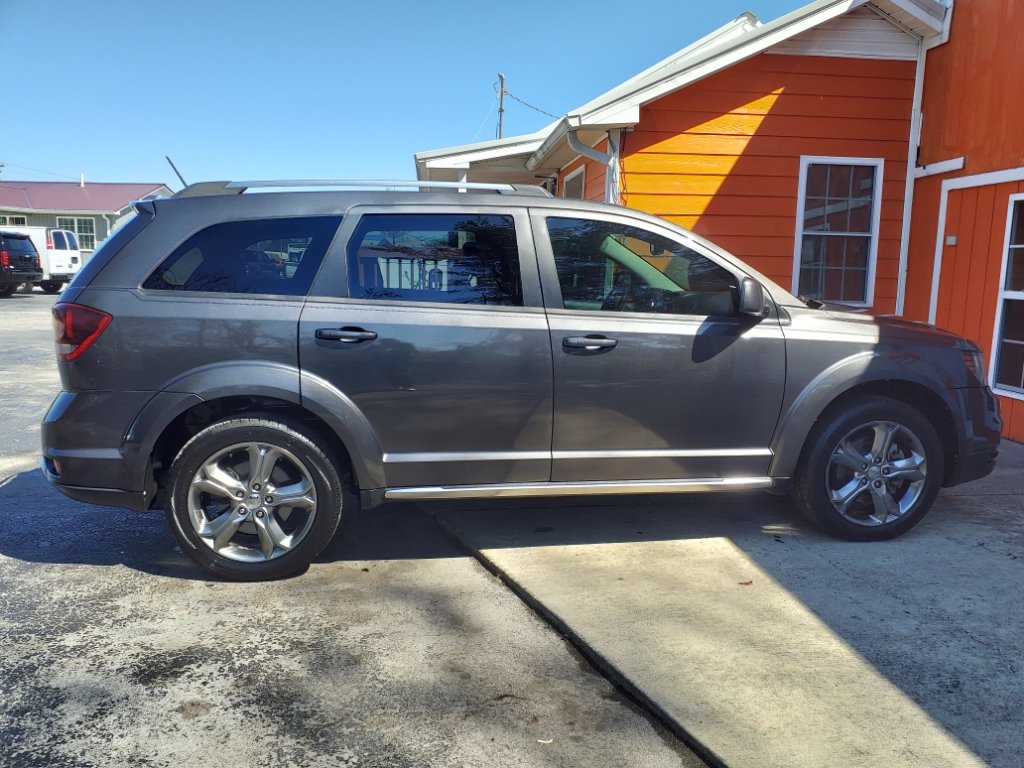 2016 Dodge Journey Crossroad photo