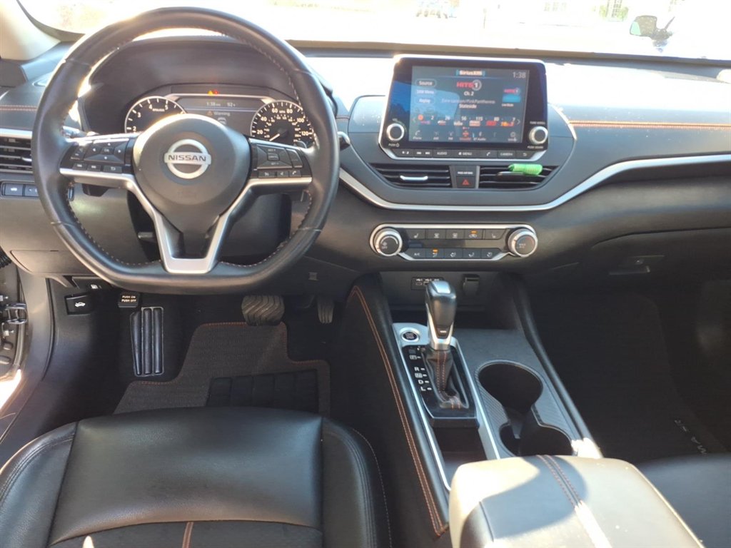 2020 Nissan Altima - $18,995