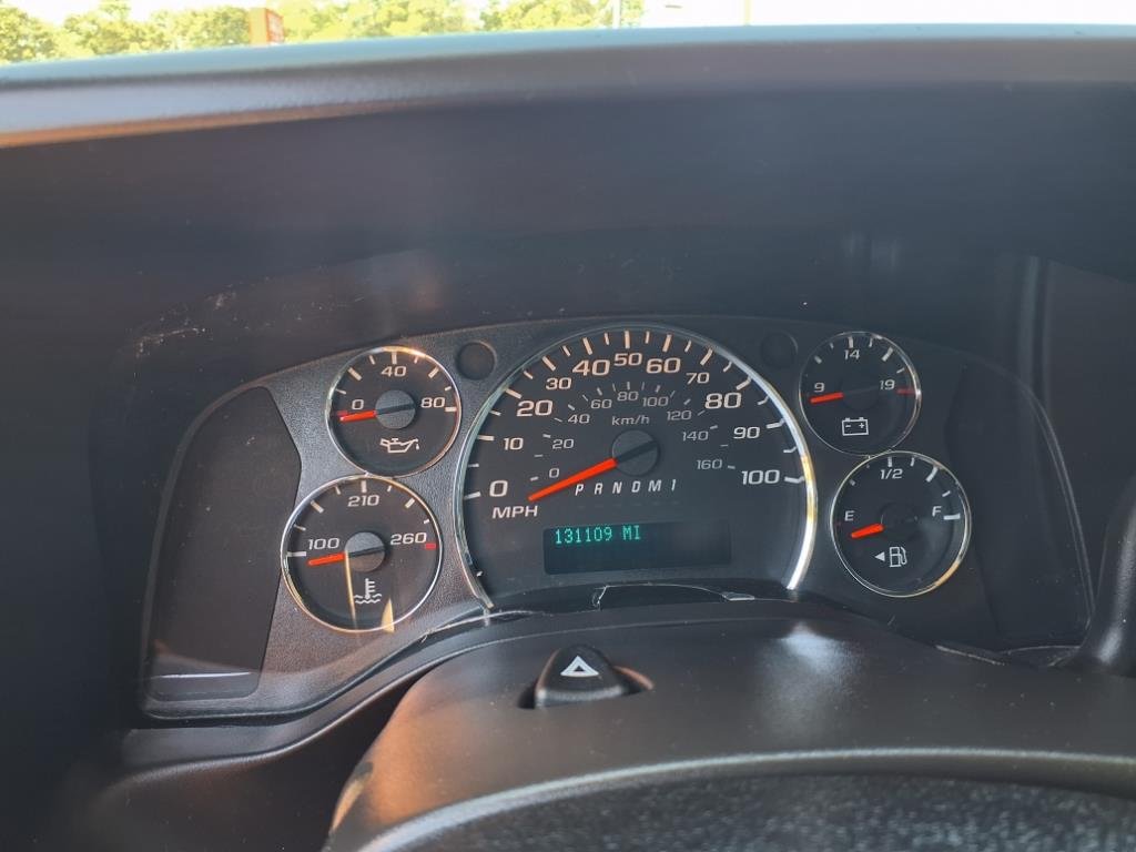 2017 Chevrolet G2500 Vans Express photo