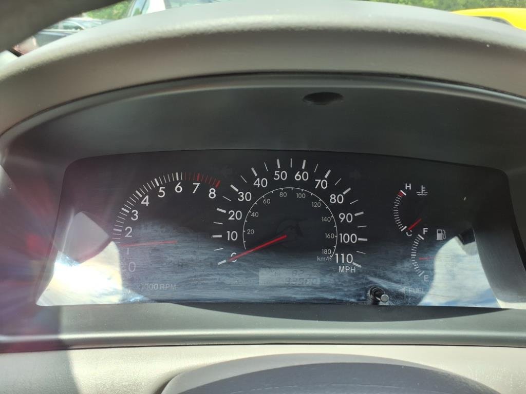 2005 Toyota Corolla CE photo