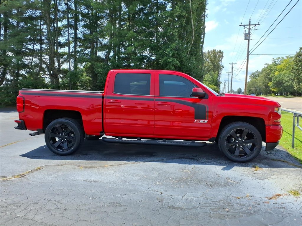 2016 Chevrolet Silverado - $17,995