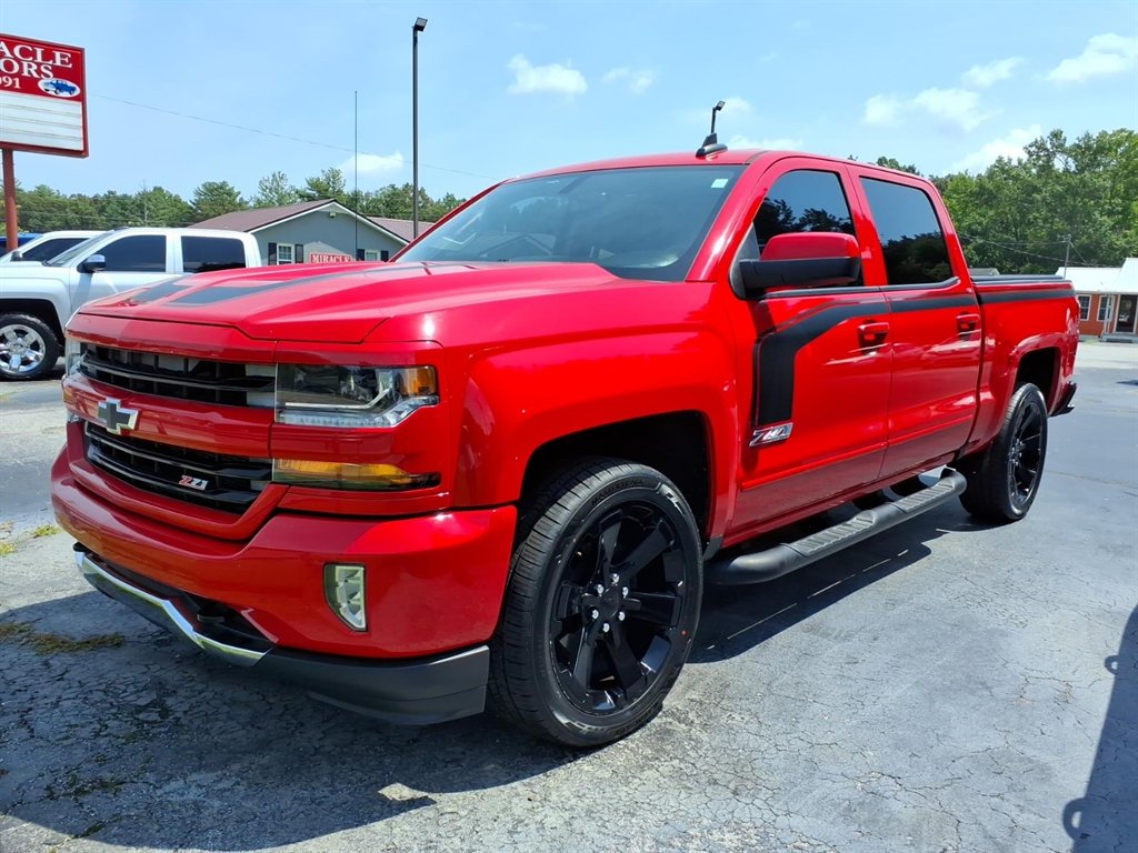 2016 Chevrolet Silverado - $17,995