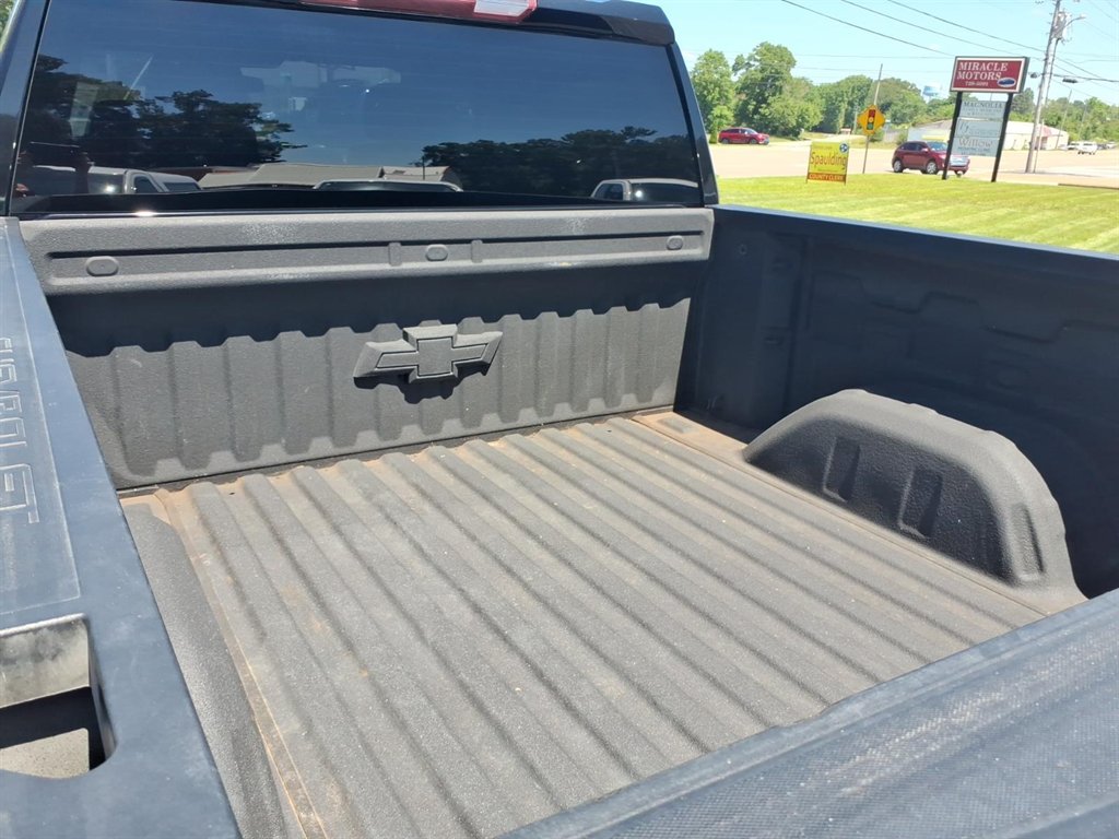 2021 Chevrolet Silverado 1500 - $31,995