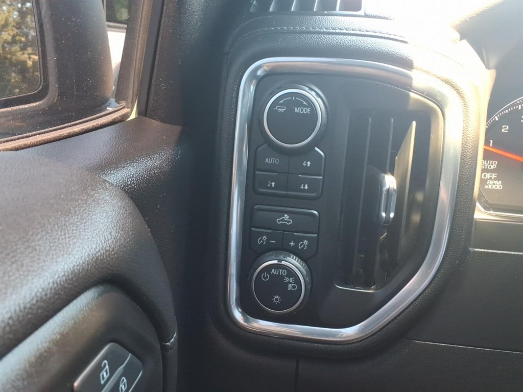 2021 Chevrolet Silverado 1500 - $31,995