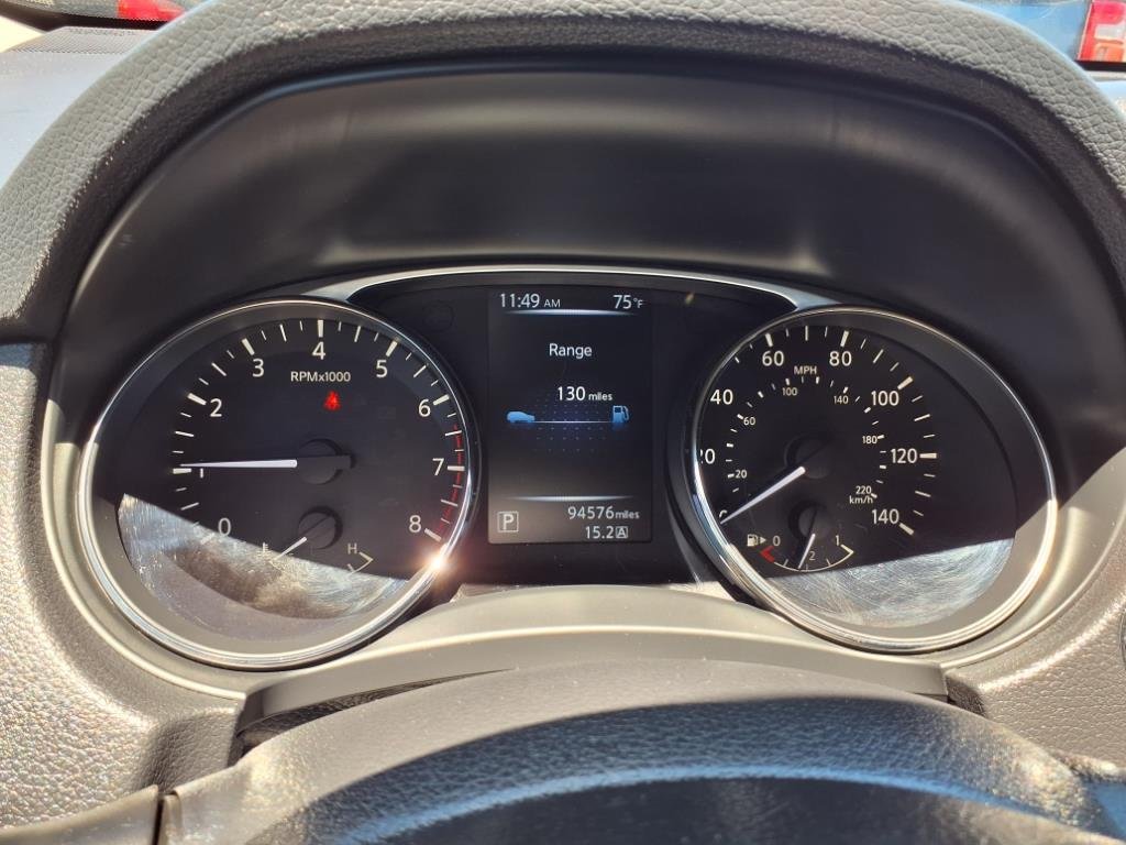 2015 Nissan Rogue - $14,995