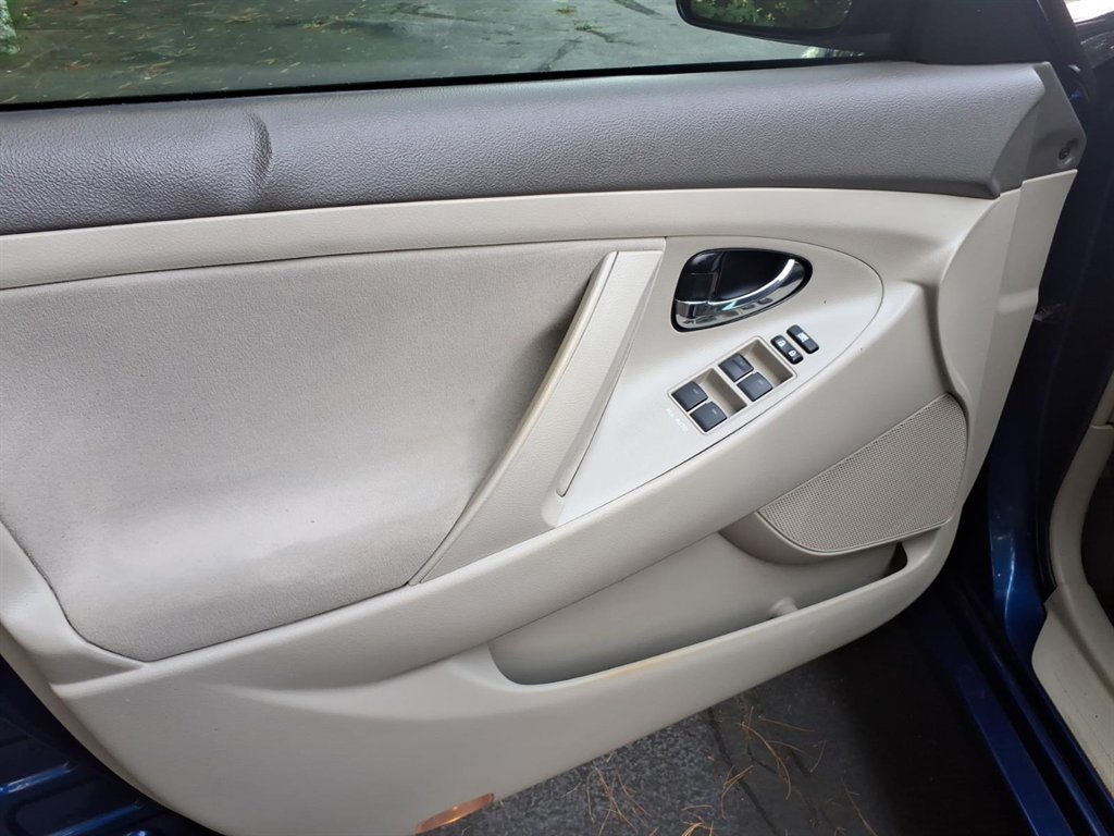 2011 Toyota Camry - $11,995