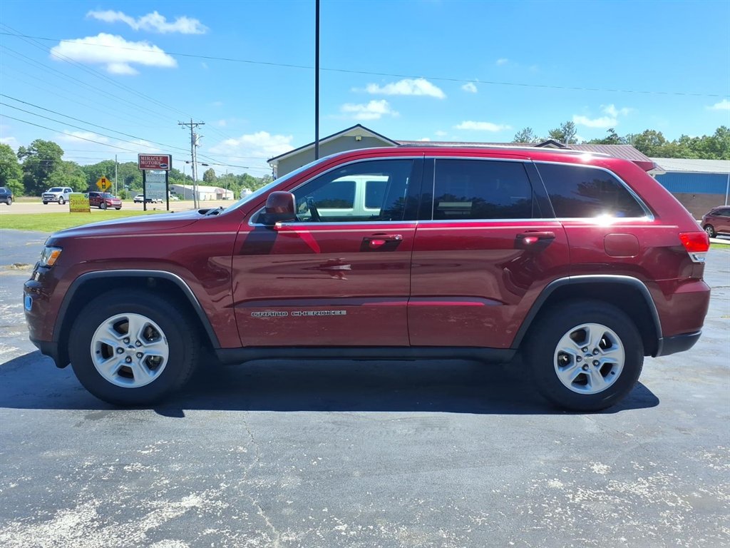 2017 Jeep Cherokee - $17,995