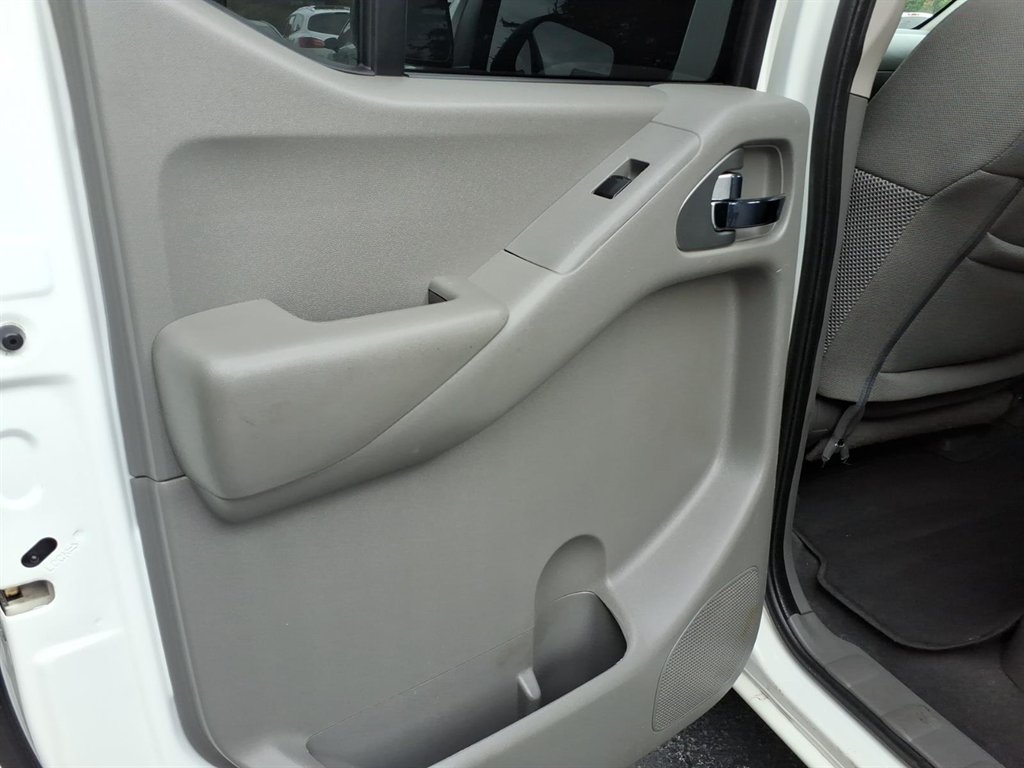 2019 Nissan Frontier - $16,995
