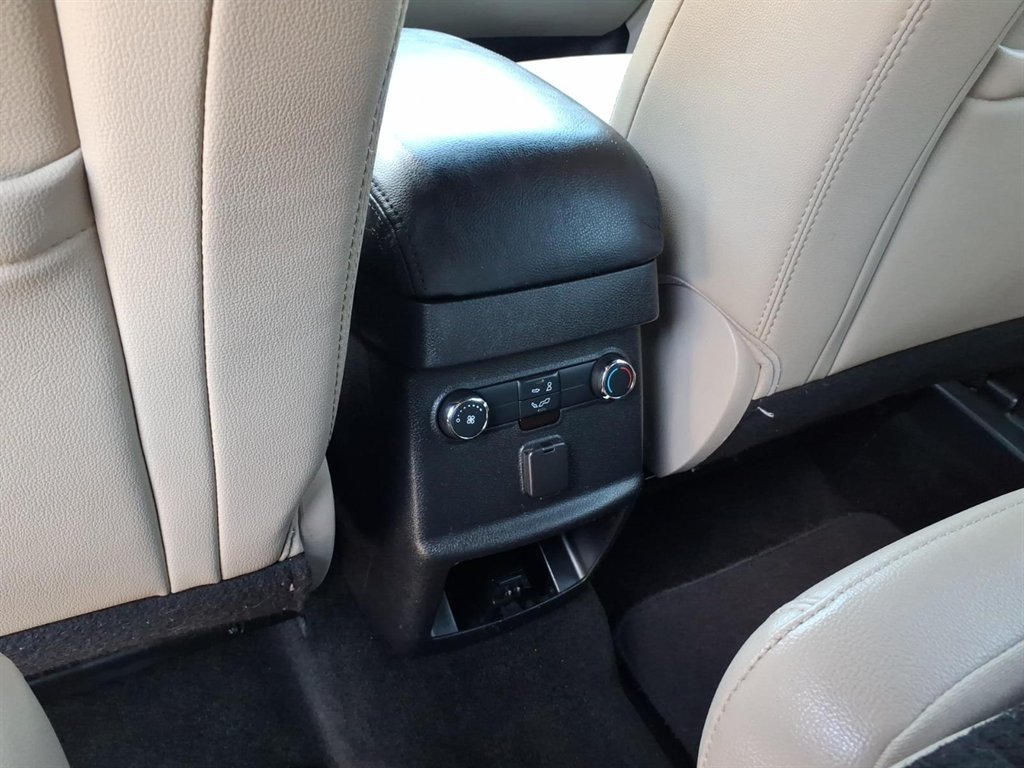 2018 Ford Explorer - $19,995