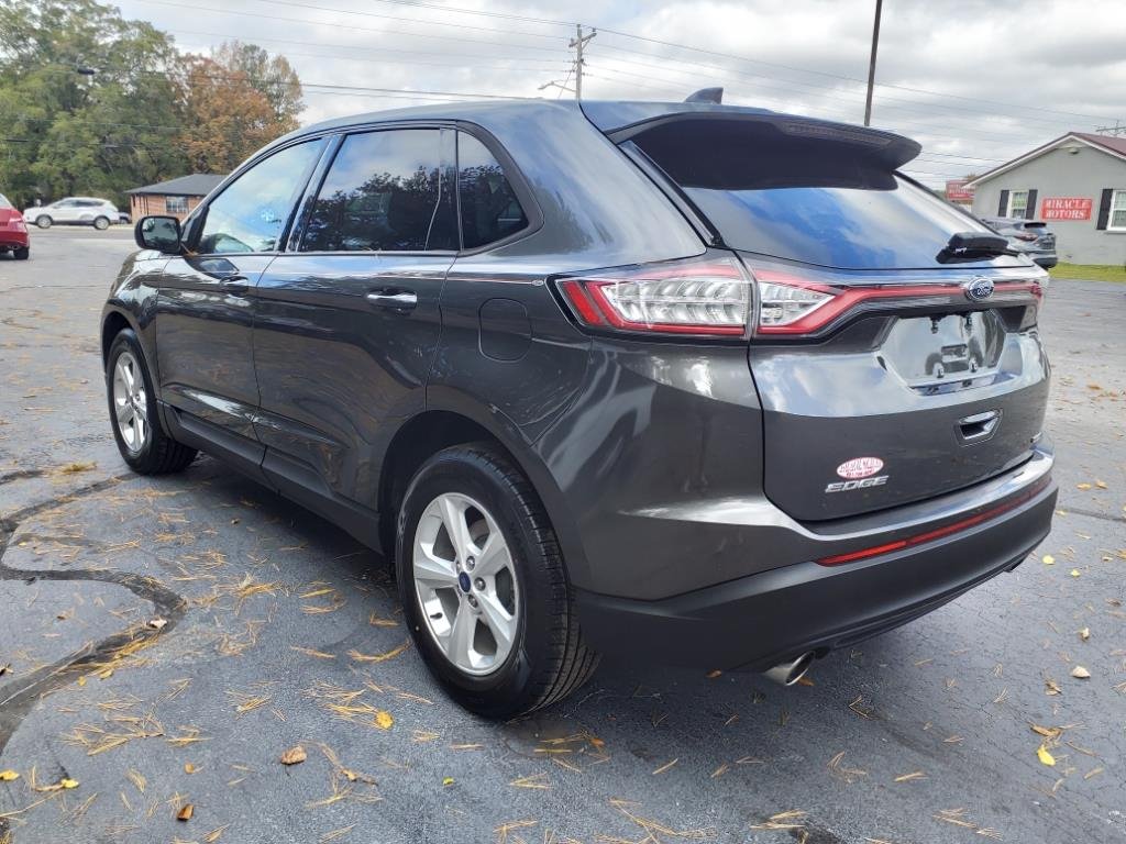 2017 Ford Edge SE photo