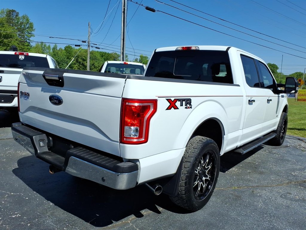 2016 Ford F150 - $22,995