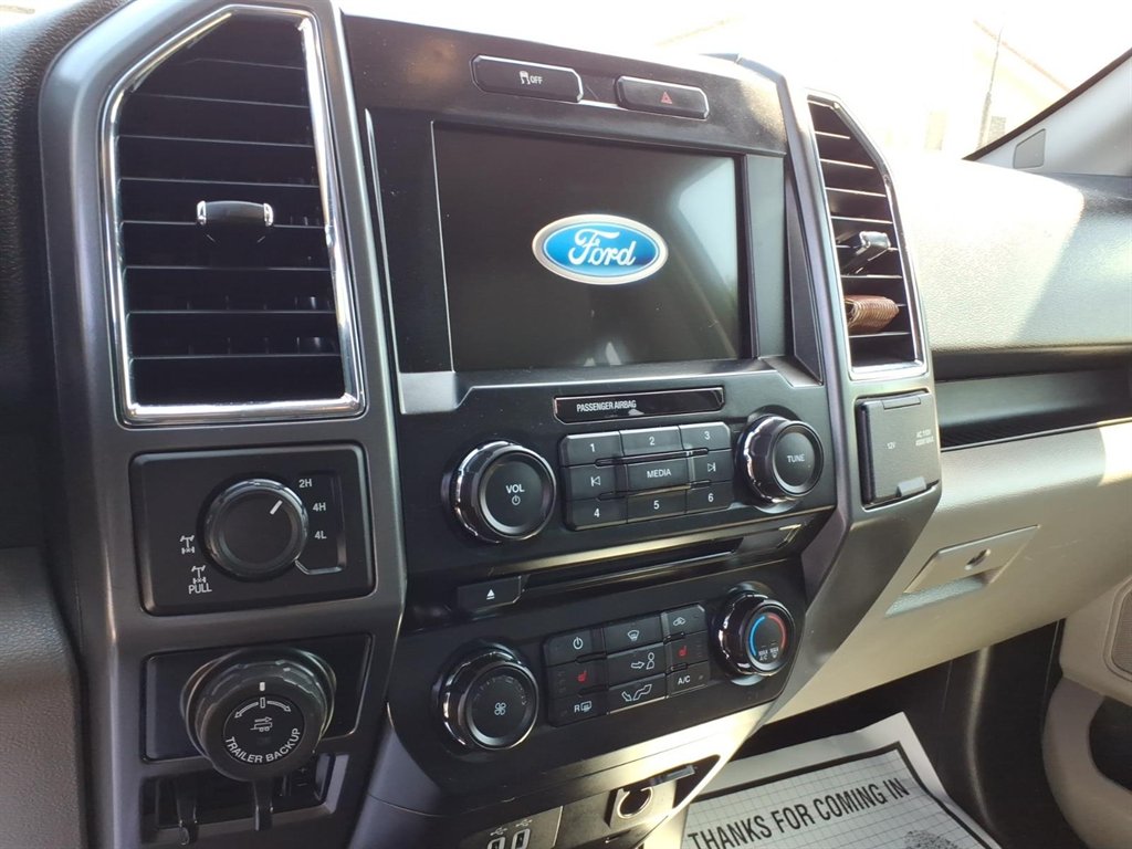 2016 Ford F150 - $22,995