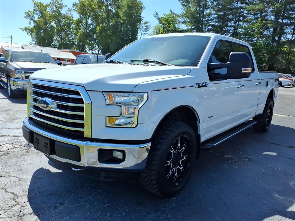 2016 Ford F150 - $22,995