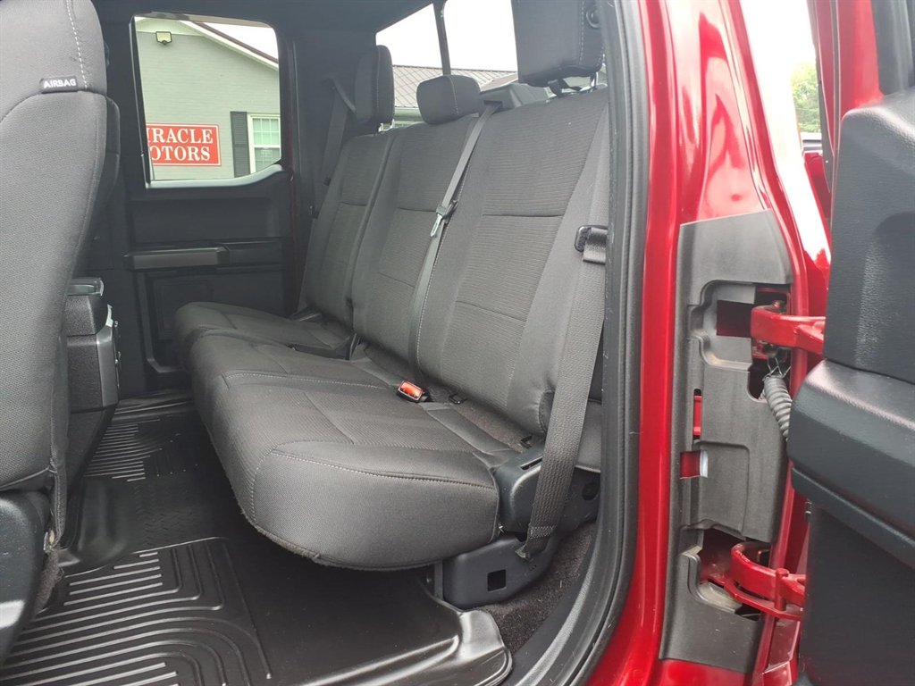 2016 Ford F150 - $22,995