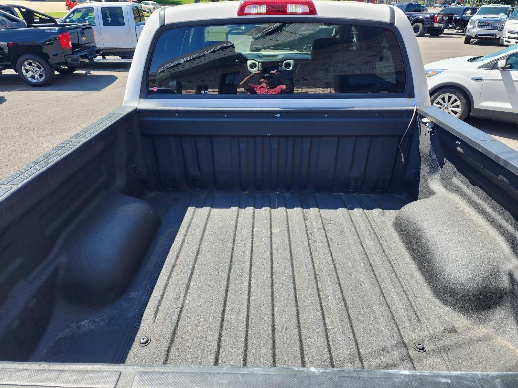 2021 Toyota Tundra SR5 photo