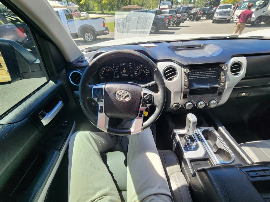 2021 Toyota Tundra SR5 photo