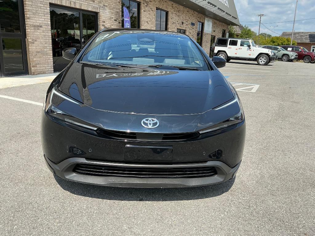 2023 Toyota Prius - $25,843