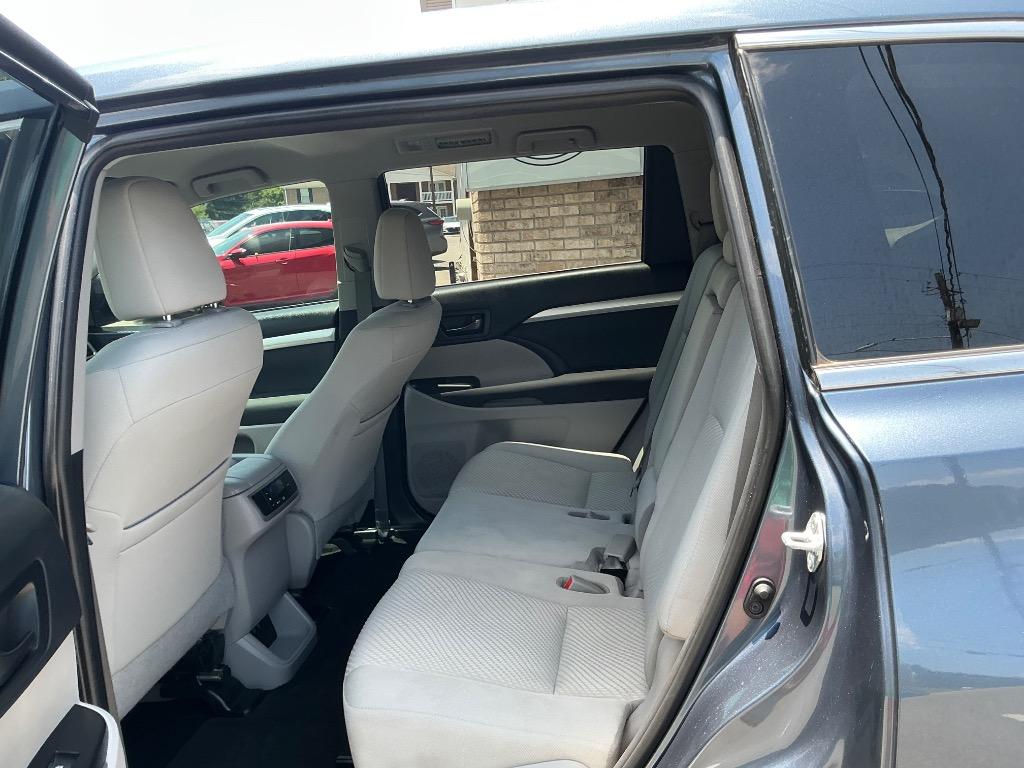 2019 Toyota Highlander - $19,851