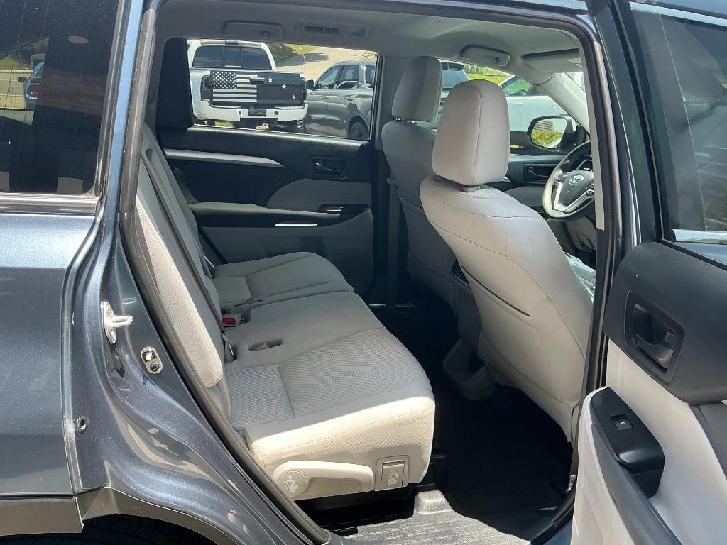 2019 Toyota Highlander - $19,851