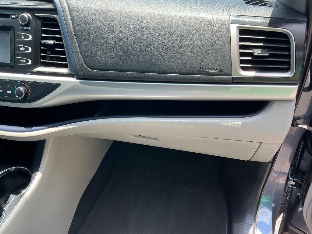 2019 Toyota Highlander - $19,851