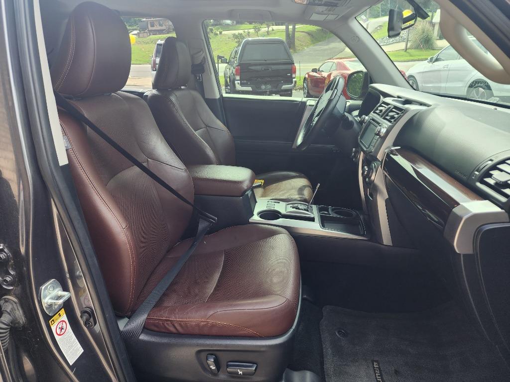 2014 Toyota 4Runner Limited photo