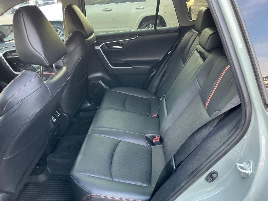 2020 Toyota RAV4 - $29,134