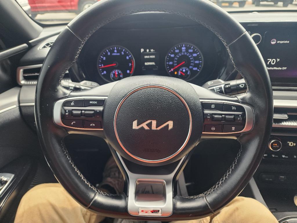 2022 Kia K5 - $19,954