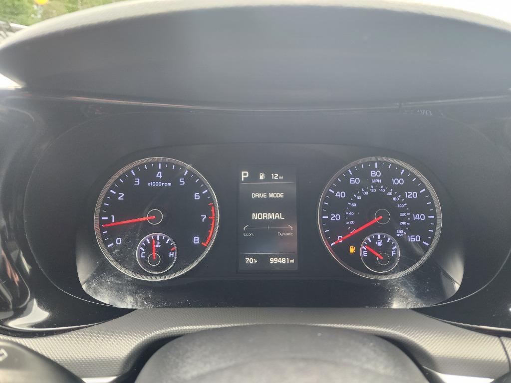 2022 Kia K5 - $19,954