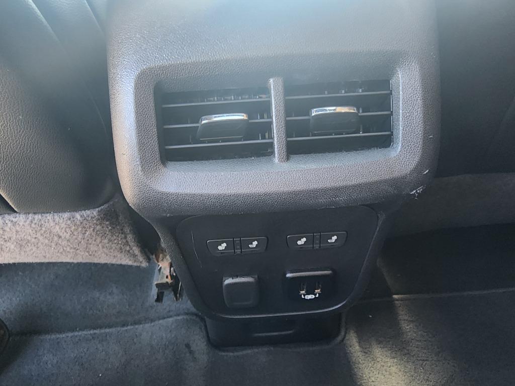 2018 Chevrolet Equinox Premier photo